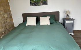 Gite Avec Spa Privatif A 500M De Margaux